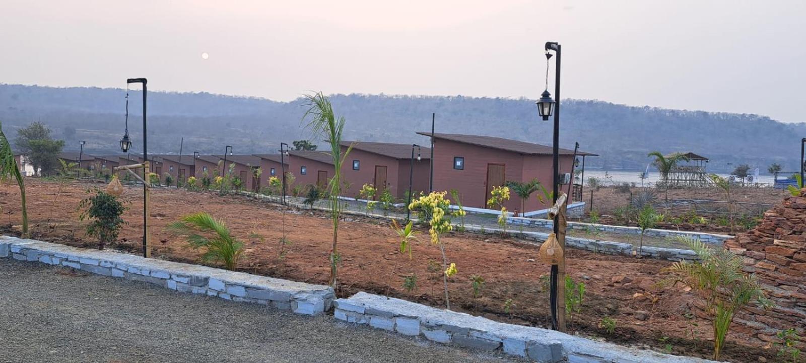 Hotel Gandhisagar Forest Retreat Gurla Esterno foto